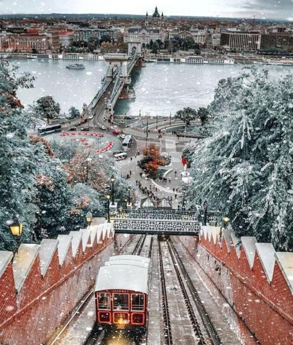 Parisian Soul In The Heart Of Budapeşte Dış mekan fotoğraf